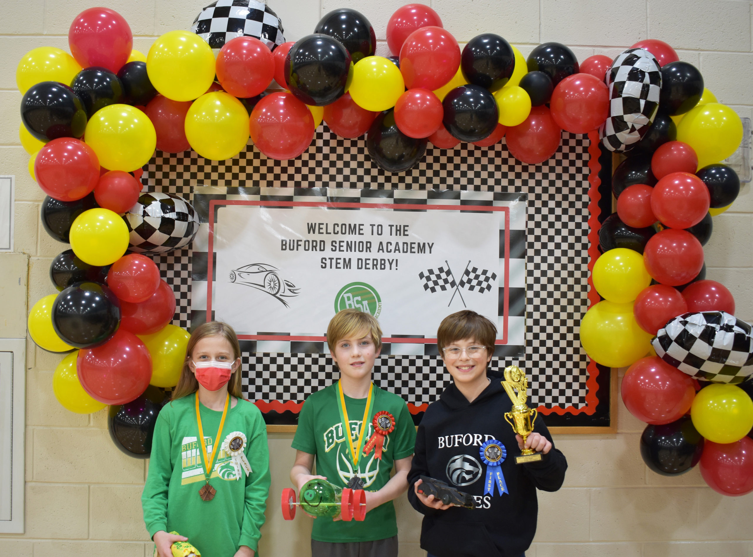 5th grade STEM Derby winners, L-R Pella, Gethers, Owens
